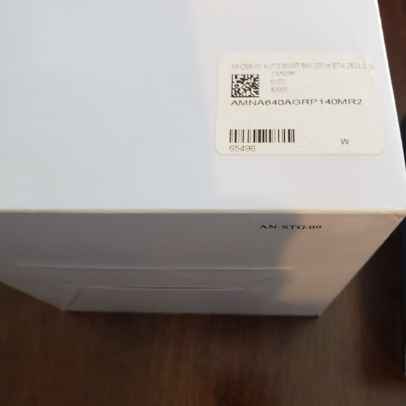 Men Watch - Picture 9 of 9